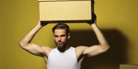 Déménagement : comment faire des rencontres gay dans une nouvelle ville ?